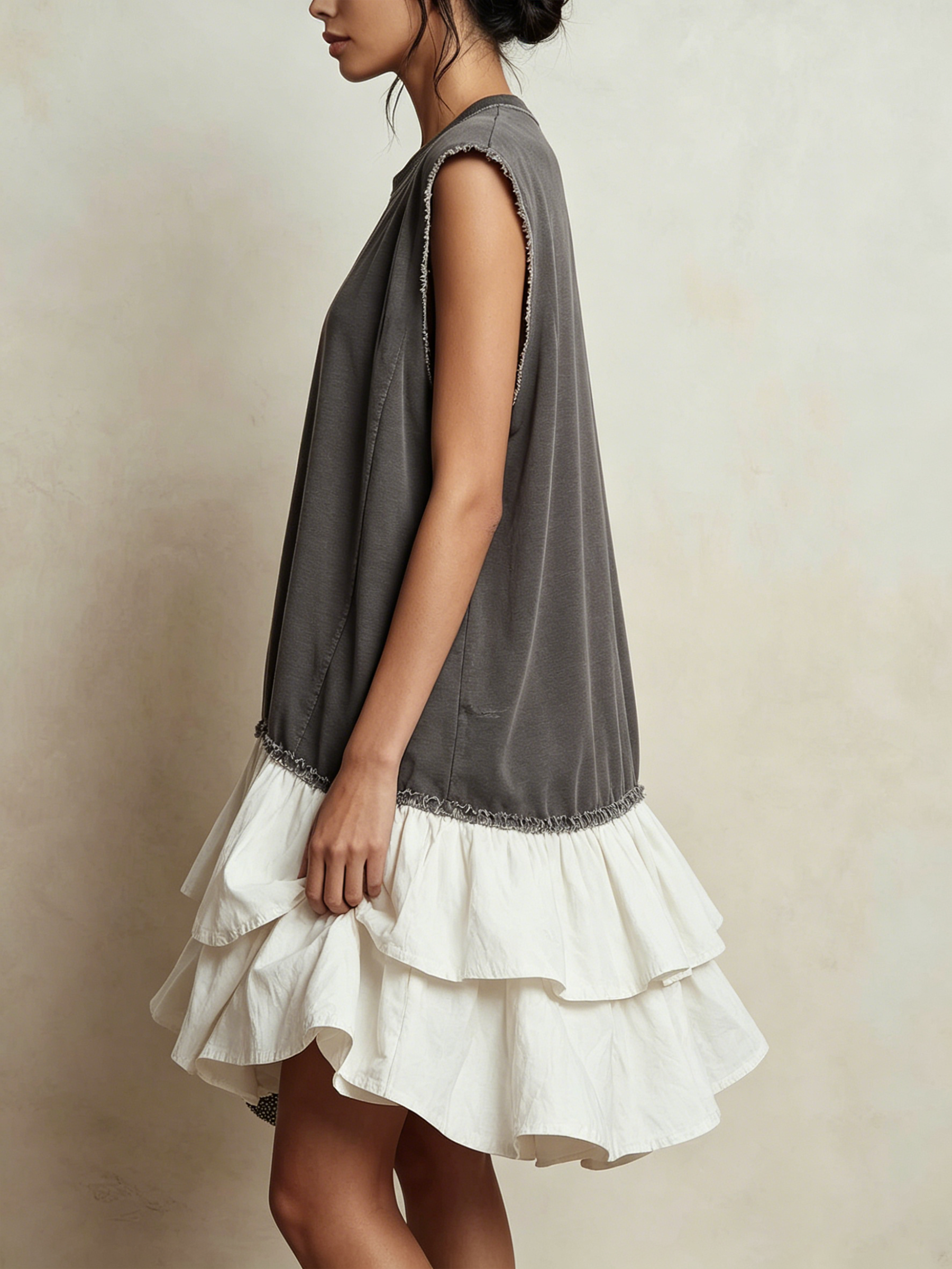Contrast Raw Edge Tiered Ruffle Hem Sleeveless Mini Dress | Color Block Casual Loose Fit Vacation Dress