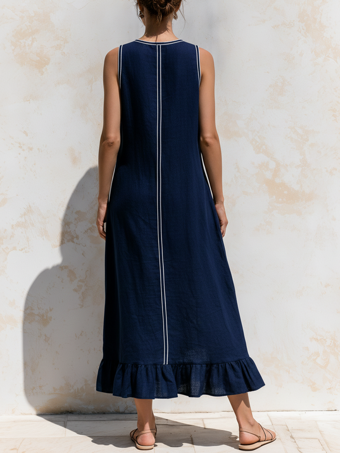 Women’s Navy Textured Linen Sleeveless Round Neck White Contrast Curve Stitch Ruffle Hem Maxi Dress