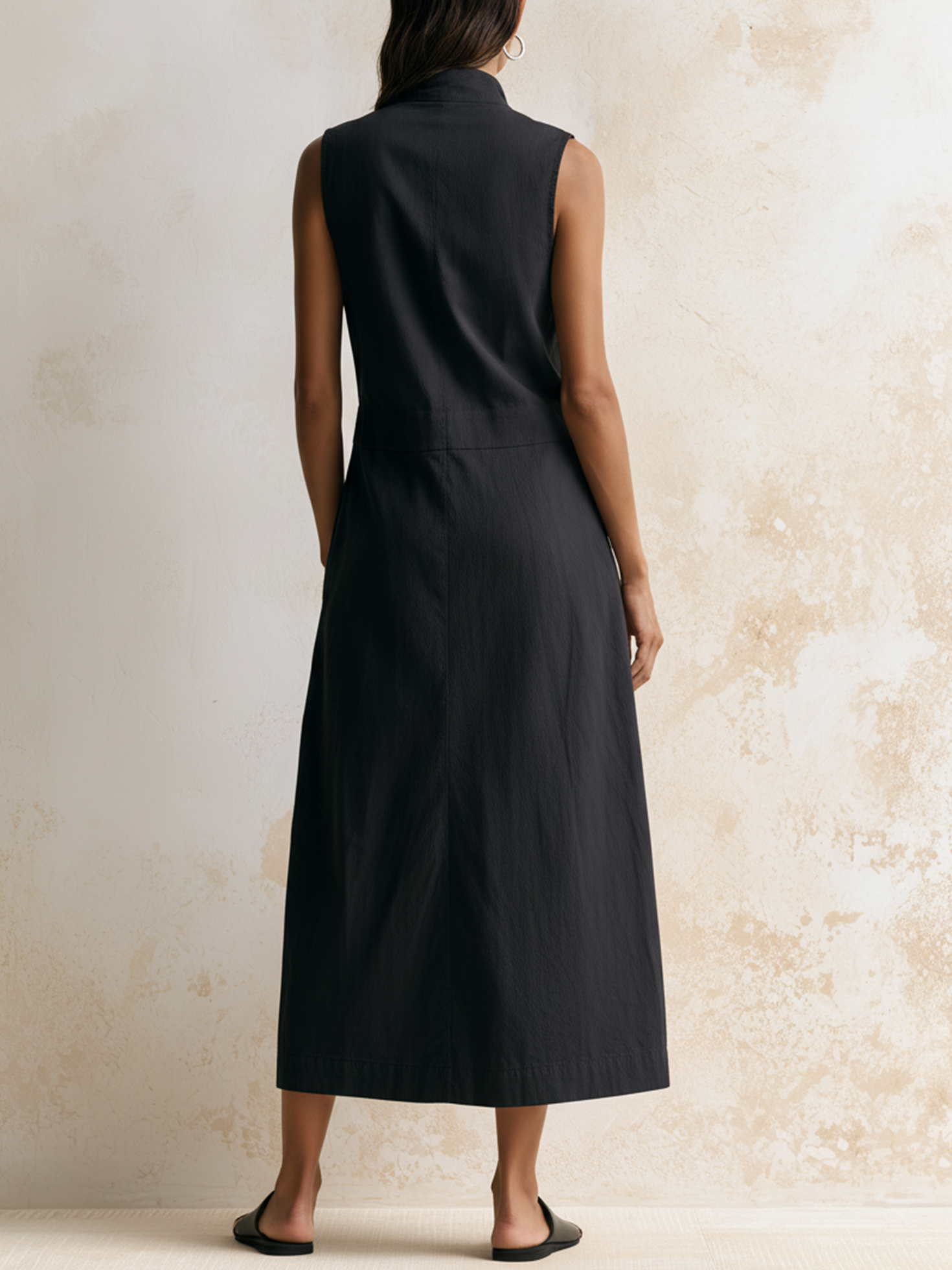 Women’s Black Utility Poplin Stand Collar Sleeveless Regular Maxi Dress with Cargo Pockets and Front Split
