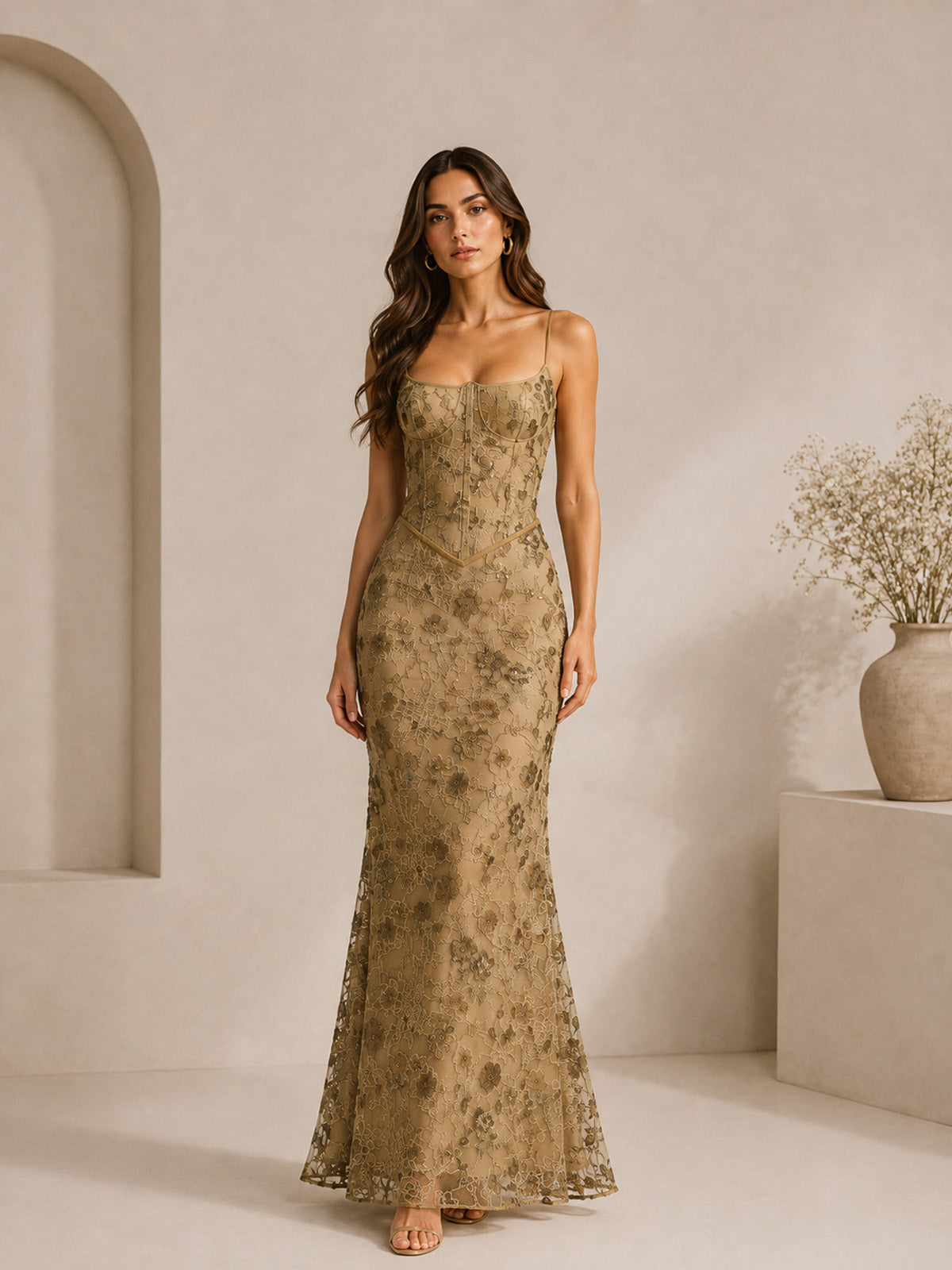 Women’s Champagne Luxe Embroidered Mesh Spaghetti Strap Mermaid Maxi Dress