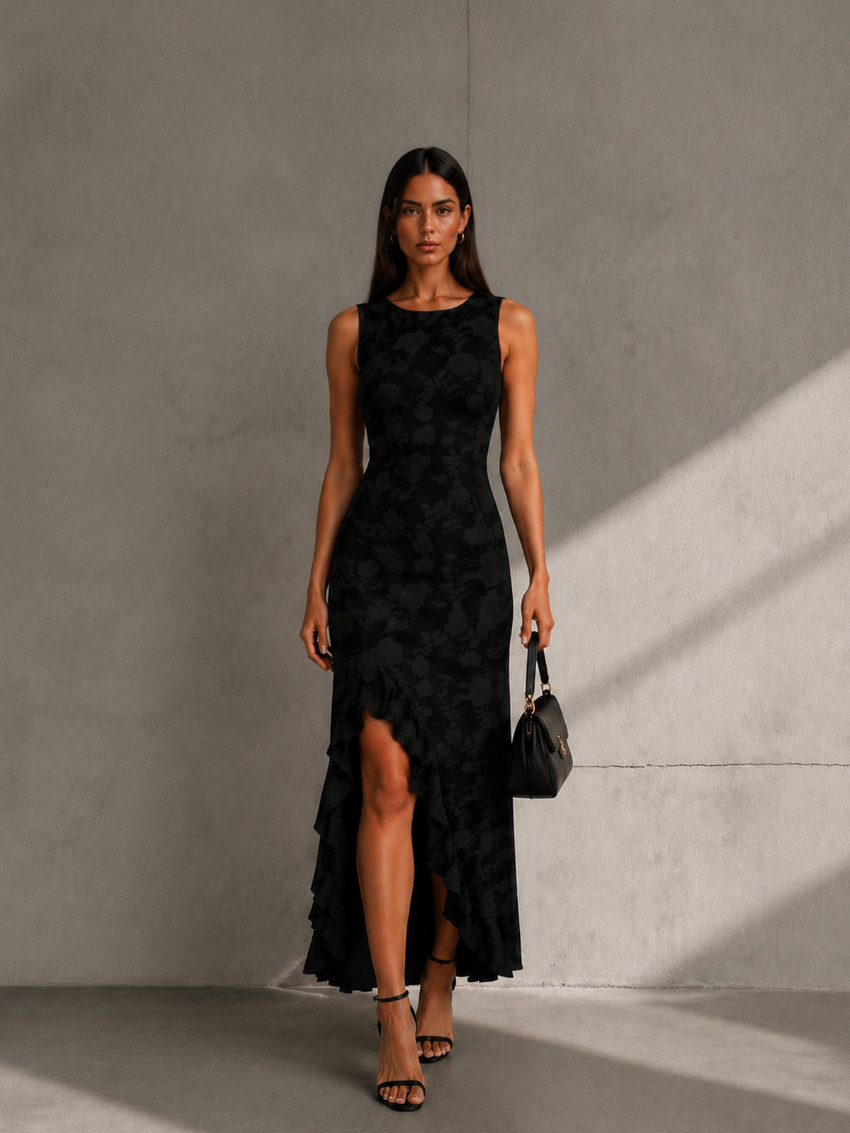 Women’s Romantic Lace Round Neck Sleeveless Slim Maxi Floral Dress