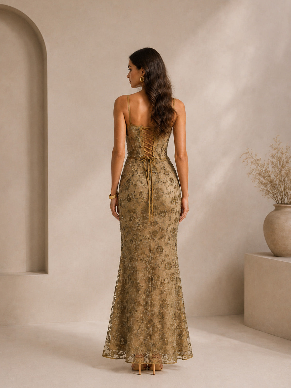 Women’s Champagne Luxe Embroidered Mesh Spaghetti Strap Mermaid Maxi Dress