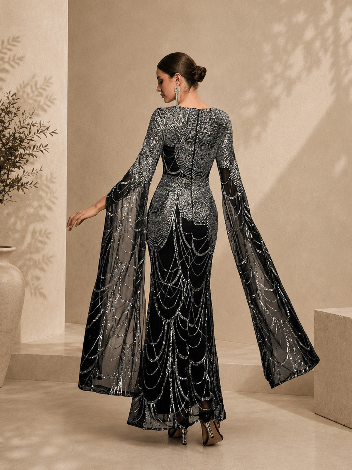 Women’s Black Glamorous Sequin Square Neck Cape Sleeve Slim Fit Maxi Evening Dress
