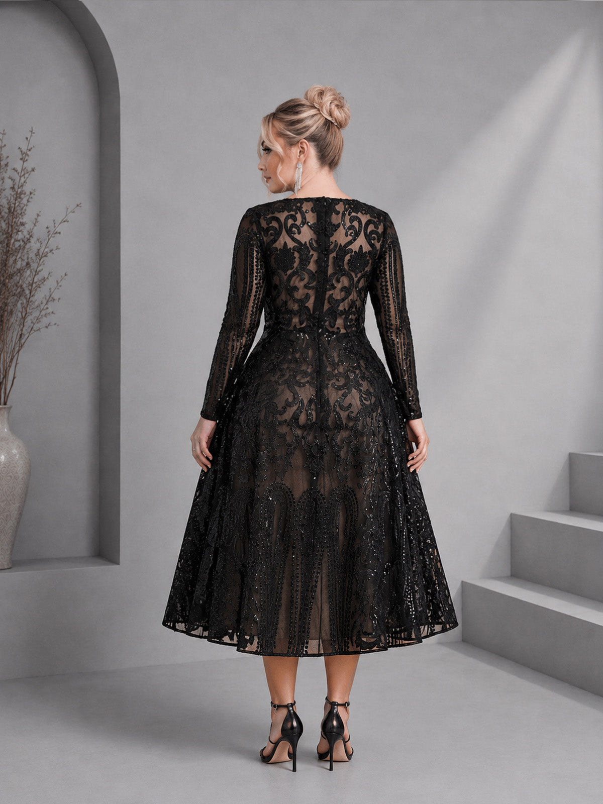 Women’s Black Luxe Sequin Mesh V Neck Long Sleeve A-Line Midi Dress