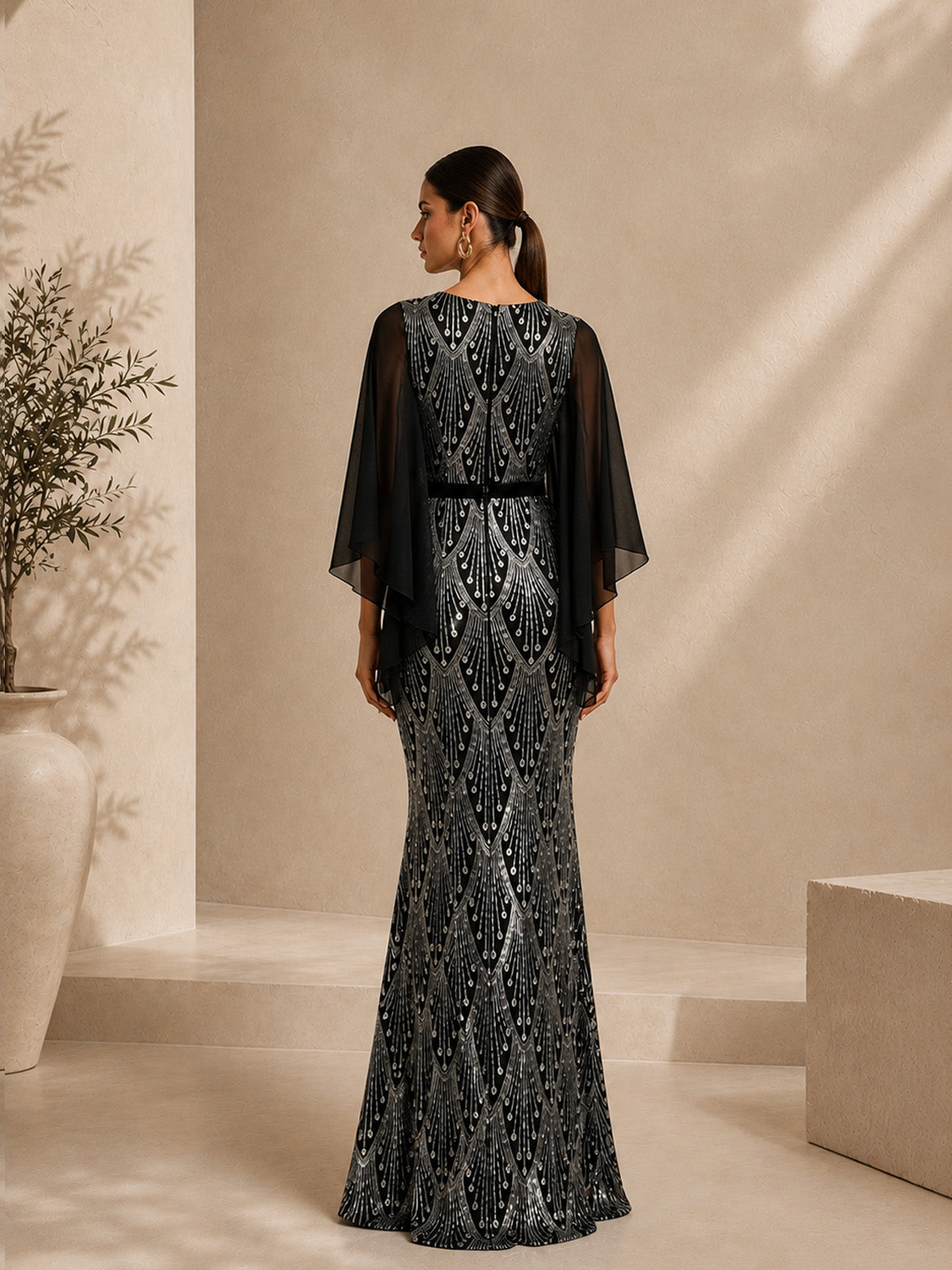 Women’s Black Art Deco Sequin Mesh Round Neck Cape Sleeve Slim Maxi Dress