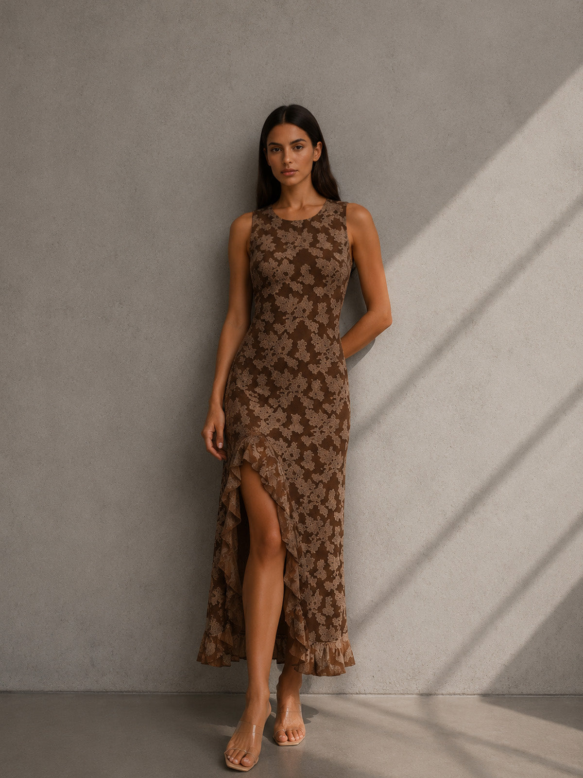 Women’s Romantic Lace Round Neck Sleeveless Slim Maxi Floral Dress