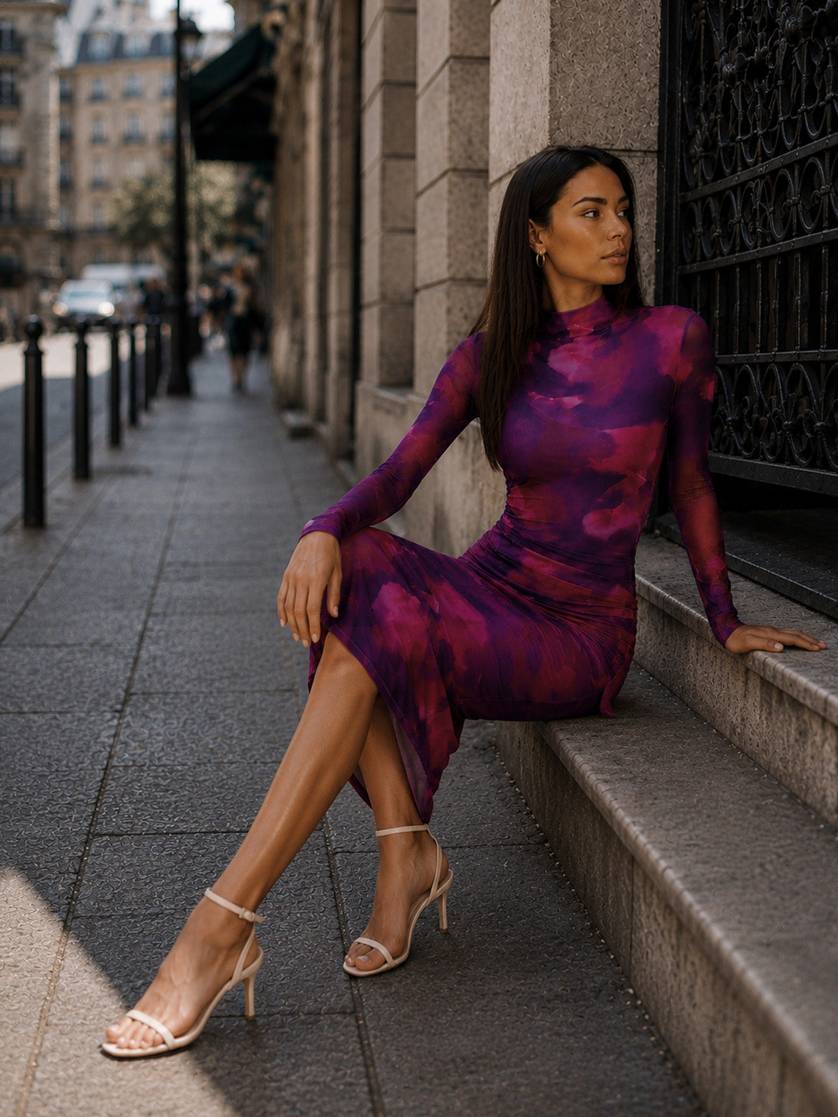 Vestido maxi slim de manga larga con cuello alto de malla floral para invitada de boda de primavera