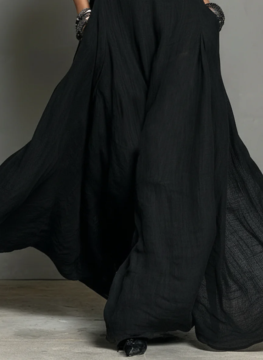 Women’s Black Minimalist Linen Blend Halter Neck Sleeveless Maxi Dress