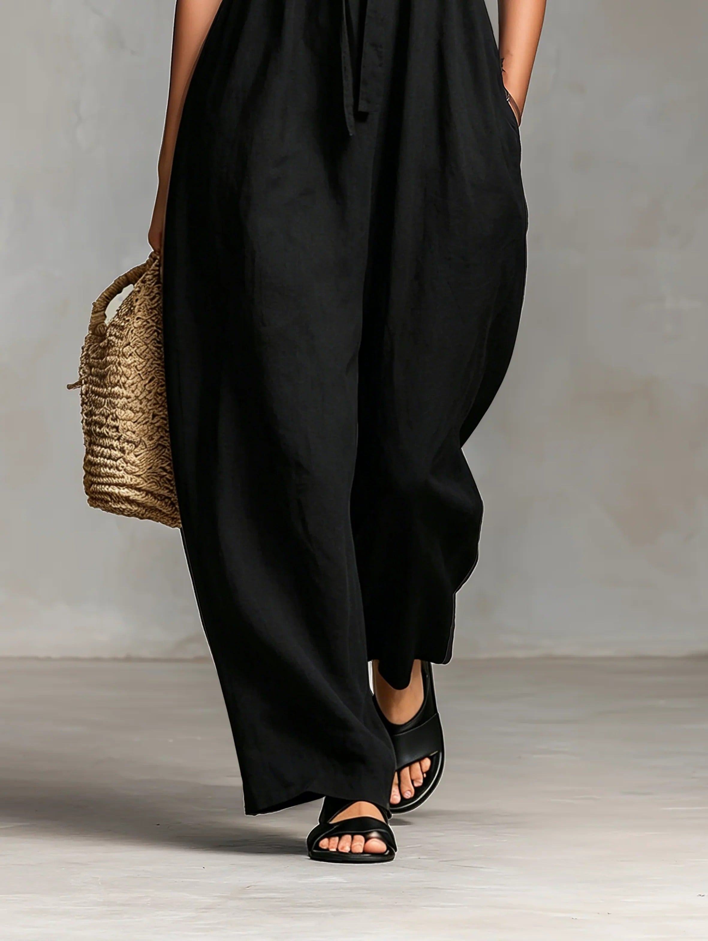 Women’s Black Minimalist Linen Blend Strapless Sleeveless Loose Full-Length Jumpsuit with Tie Front